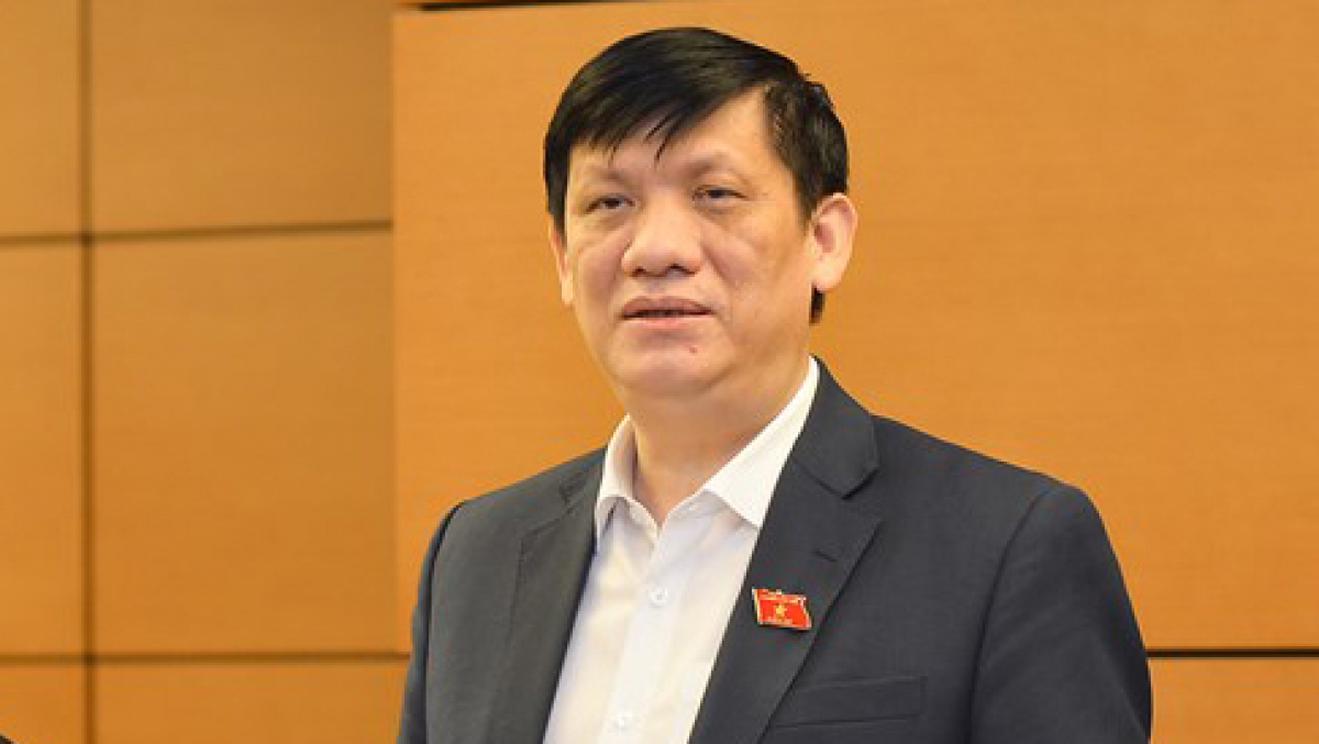 Chủ tịch nước ký quyết định cách chức Bộ trưởng Bộ Y tế đối với ông Nguyễn Thanh Long.