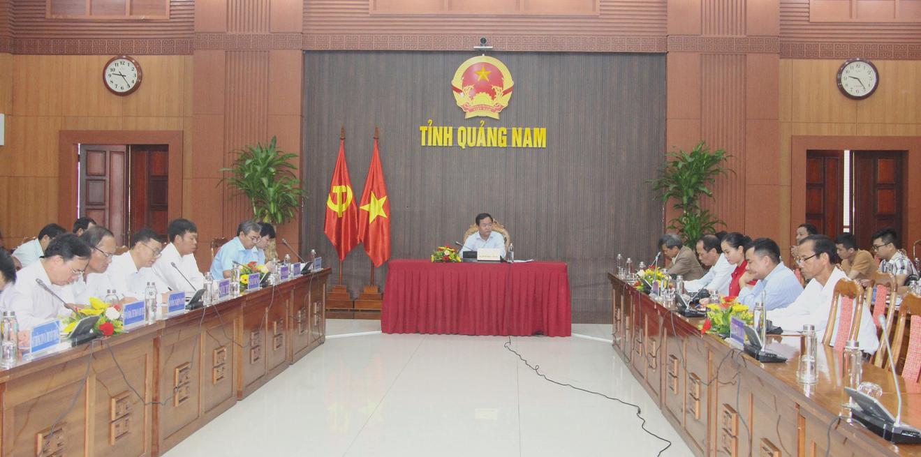 Quảng Nam: UBND tỉnh và các sở, ngành, địa phương báo cáo Tổ công tác của Thanh tra Chính phủ 