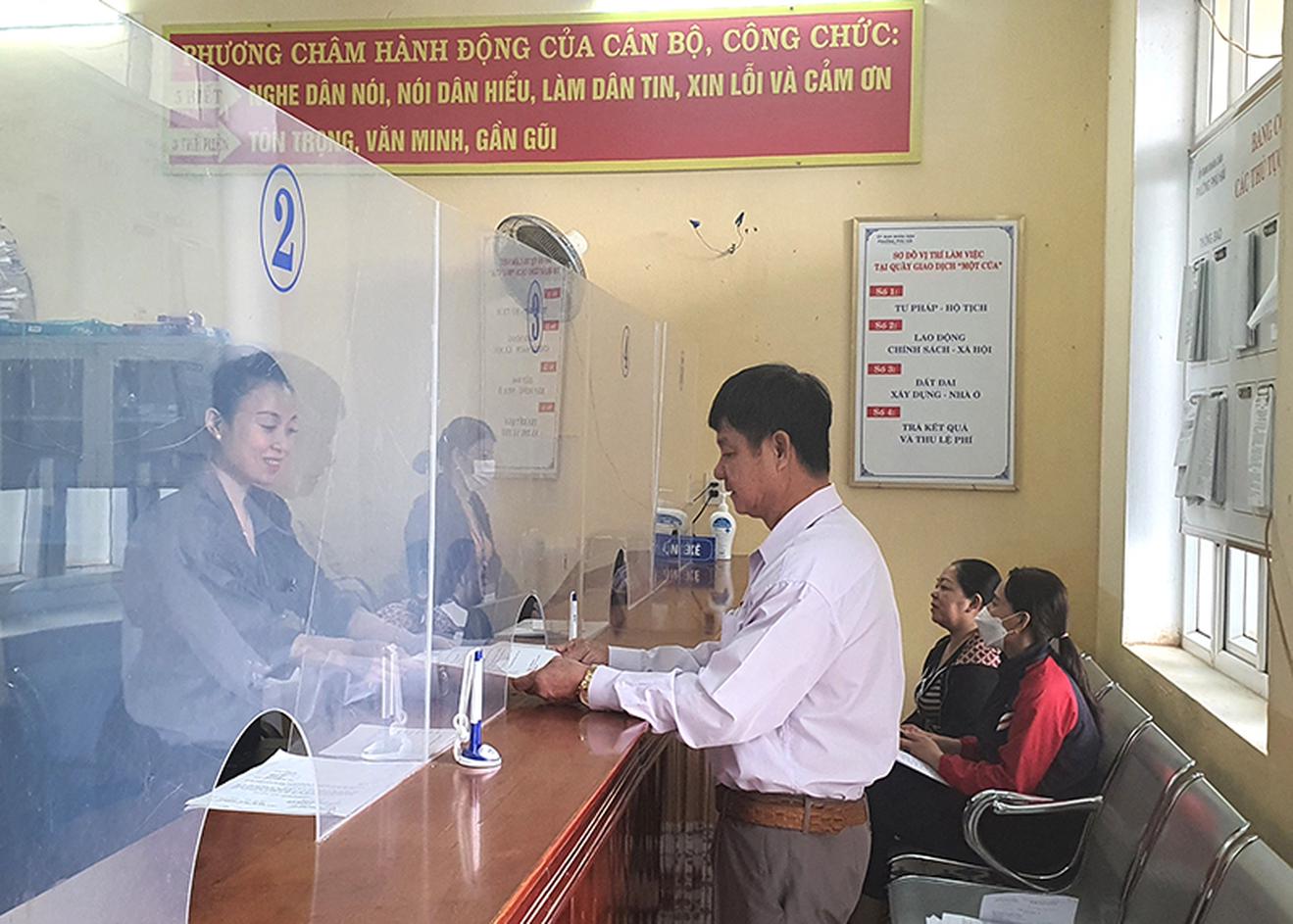 Quảng Bình: Xử lý hồ sơ quá hạn, nhiều sở, huyện phải giải trình
