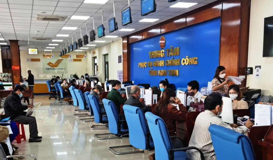 Tỷ lệ giải quyết TTHC đúng hạn của cấp huyện trong những tháng đầu năm 2023 tại Kon Tum vẫn còn thấp. Ảnh minh họa: Internet)