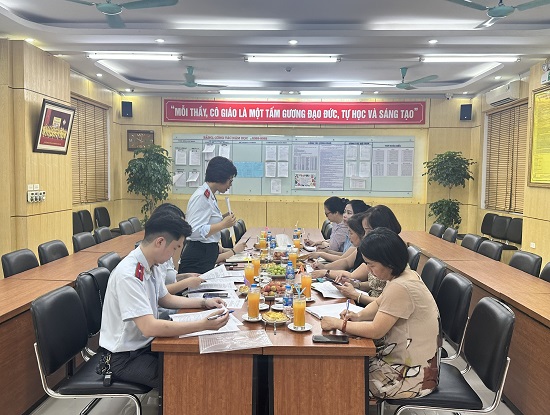 Buổi làm việc của Đoàn Thanh tra tại Trường Tiểu học Trưng Trắc(Ảnh: QT)