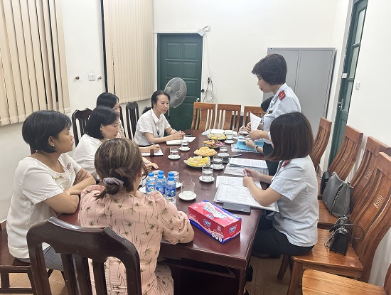 Buổi làm việc của Đoàn Thanh tra tại Trường THCS Tô Hoàng (Ảnh: QT)