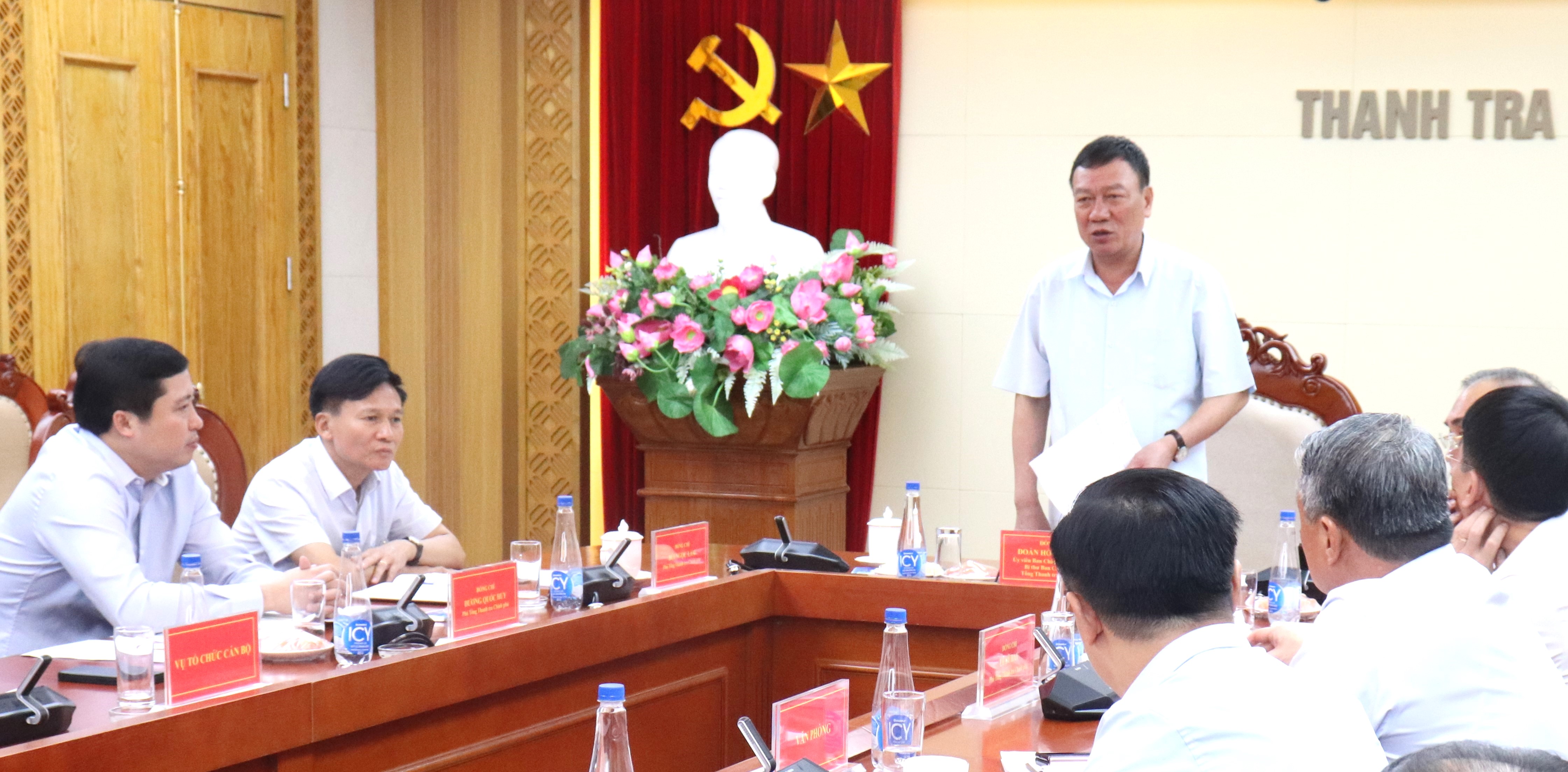 Hội nghị giao ban công tác của Thanh tra Chính phủ tổ chức theo hình thức trực tiếp kết hợp trực tuyến. Ảnh: Ngô Tân