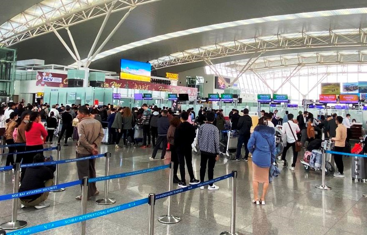 Đảm bảo TTATGT hàng không trong dịp Lễ, Tết năm 2024