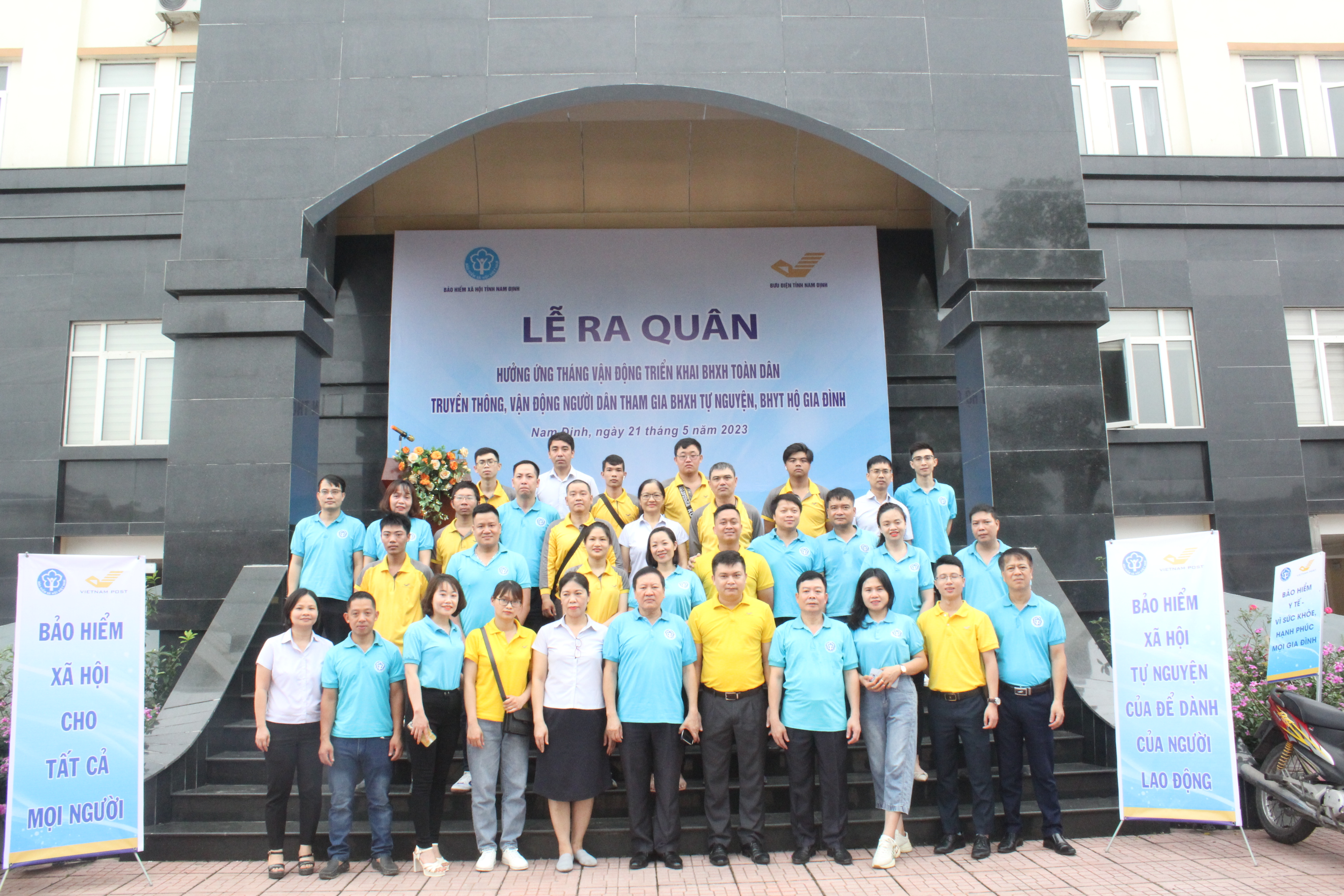 BHXH và Bưu điện tỉnh Nam Định ra quân quyết tâm hoàn thành mục tiêu đề ra