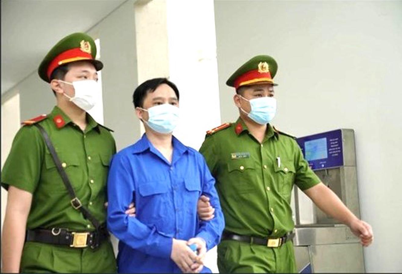 Tính khoản thu trái pháp luật do vi phạm về chứng khoán từ ngày 5/2/2024