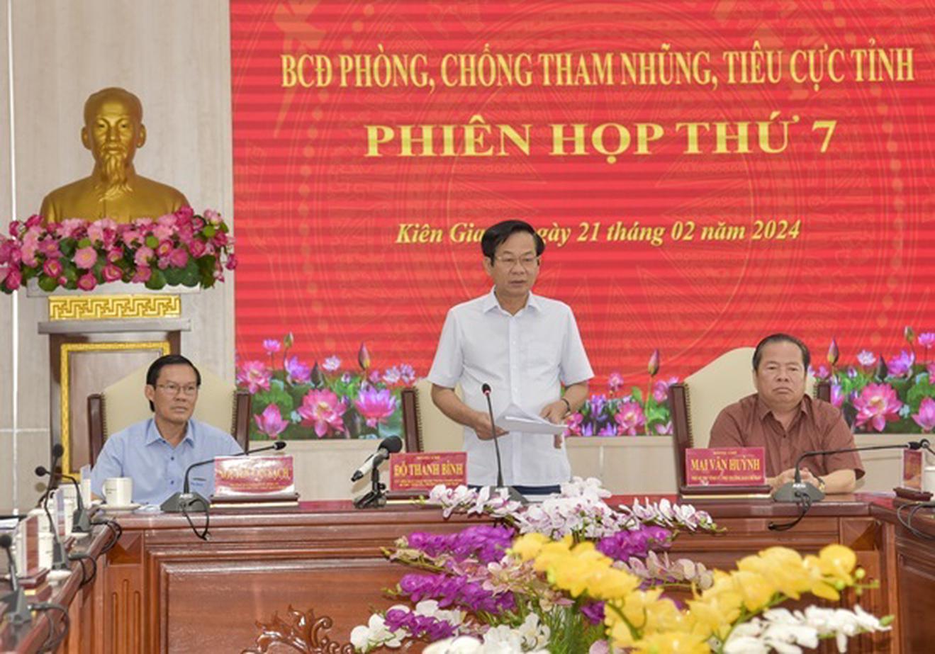 Không có vùng cấm, không có ngoại lệ trong xử lý vụ  việc tham nhũng, tiêu cực
