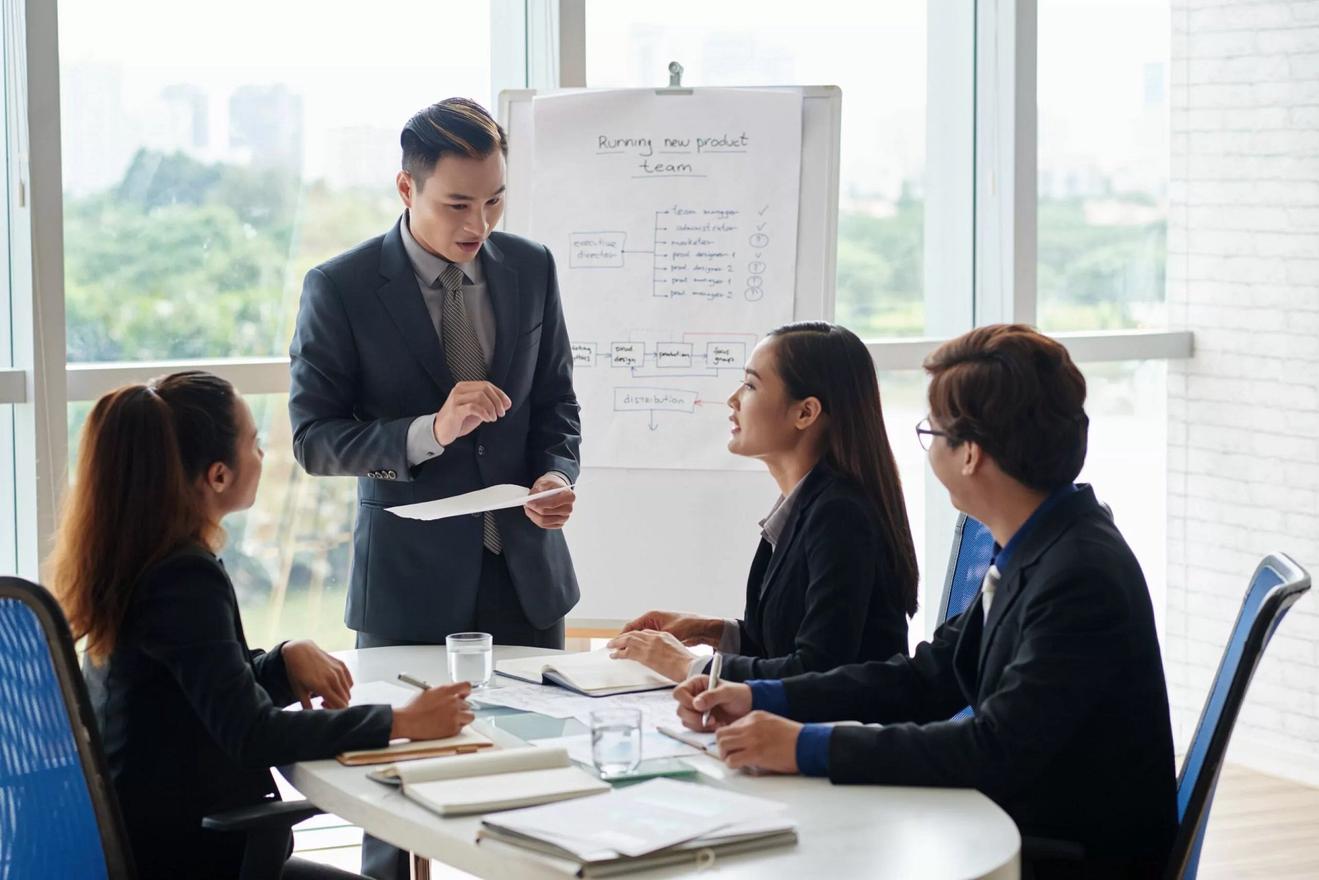 Công chức lãnh đạo phải dám nghĩ, dám làm, dám chịu trách nhiệm