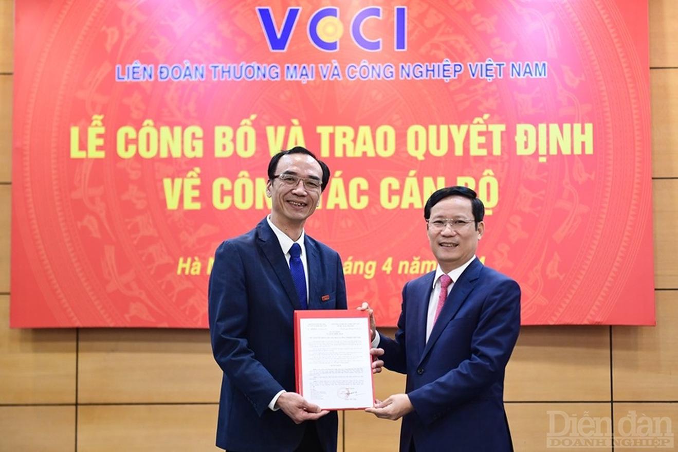 Bổ nhiệm ông Nguyễn Linh Anh làm Tổng Biên tập Tạp chí Diễn đàn Doanh nghiệp