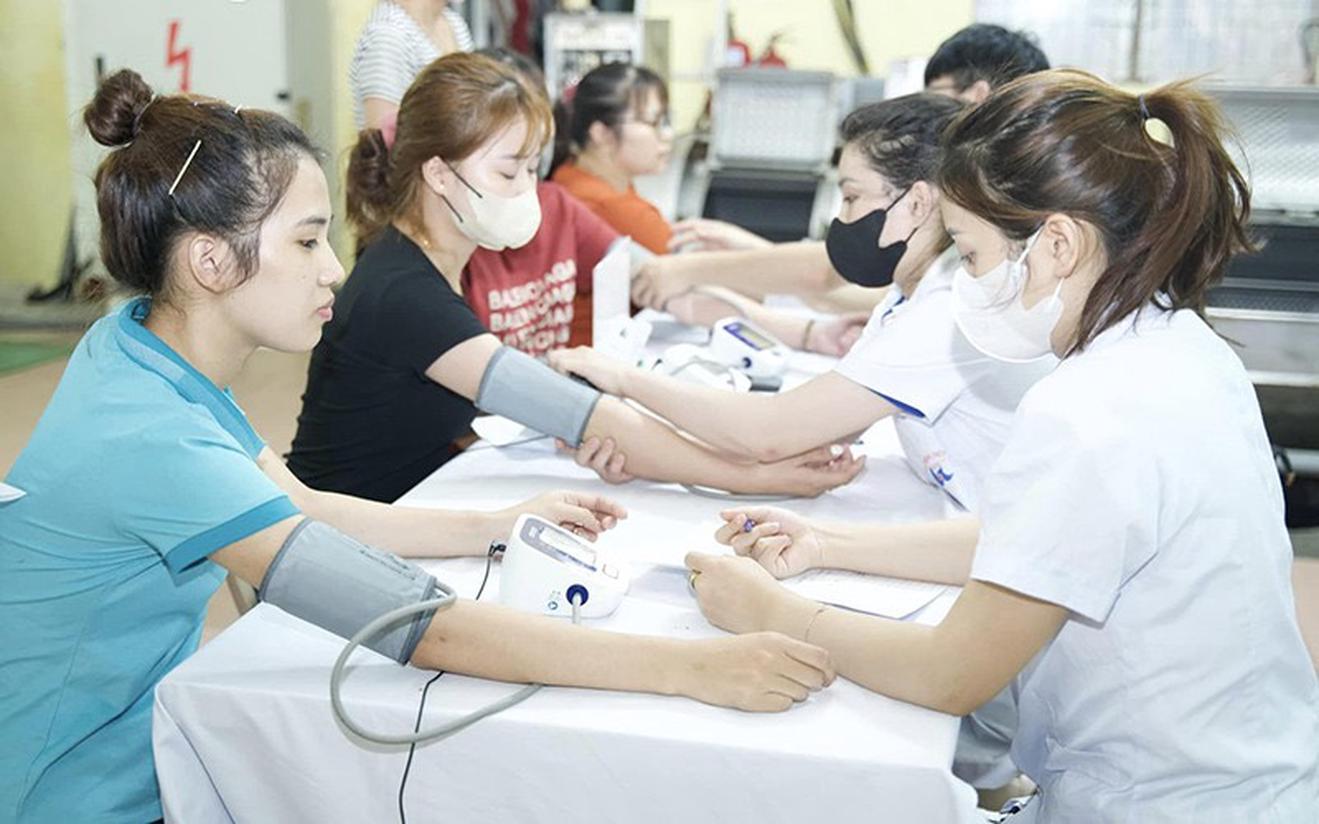 Thiết thực chăm lo công nhân, người lao động
