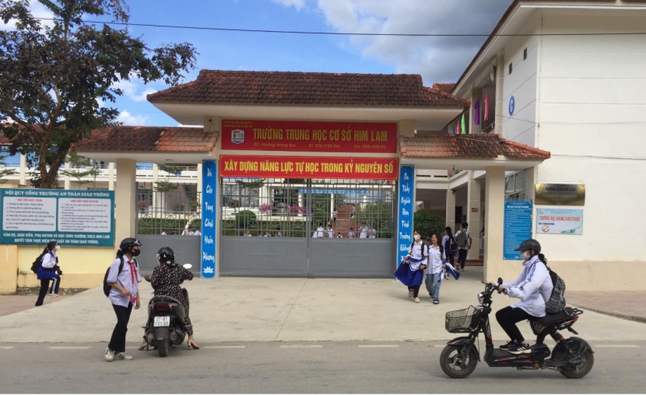 Cho các cơ sở giáo dục nghỉ học tham gia các hoạt động kỷ niệm Chiến thắng Điện Biên Phủ