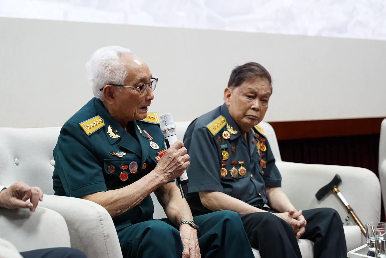 Phối hợp tổ chức Chương trình chiếu phim tài liệu và toạ đàm “Hồi ức Điện Biên”