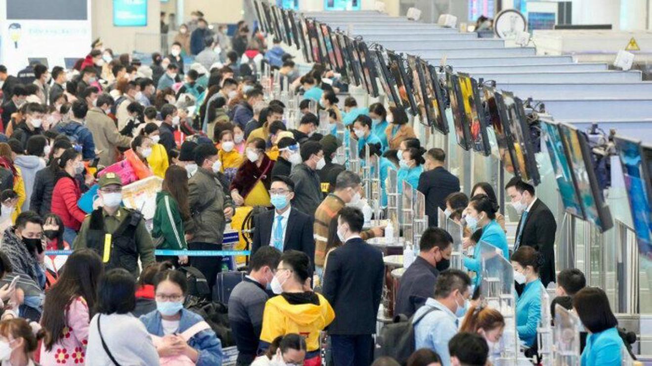 Kiểm tra hoạt động bán vé, kê khai, niêm yết giá vé máy bay 