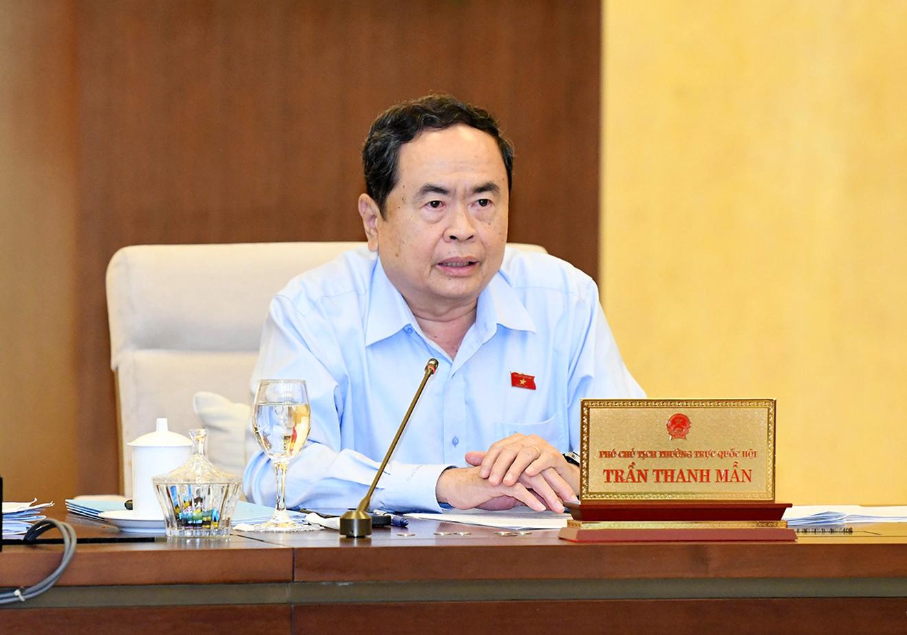 Cân bằng giữa mục tiêu thúc đẩy tăng trưởng và kiểm soát lạm phát

