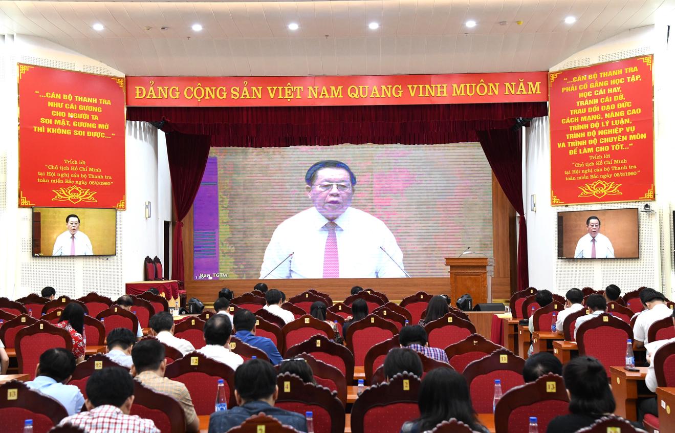 Đẩy mạnh thông tin tuyên truyền để Nhân dân nhận thức rõ hơn quyết tâm chính trị của Đảng
