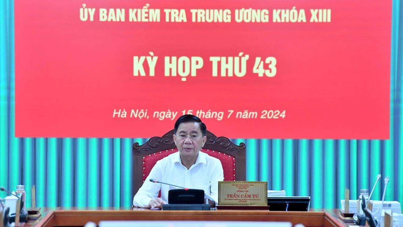 Ủy ban Kiểm tra Trung ương yêu cầu kiểm điểm nhiều tổ chức đảng và đảng viên