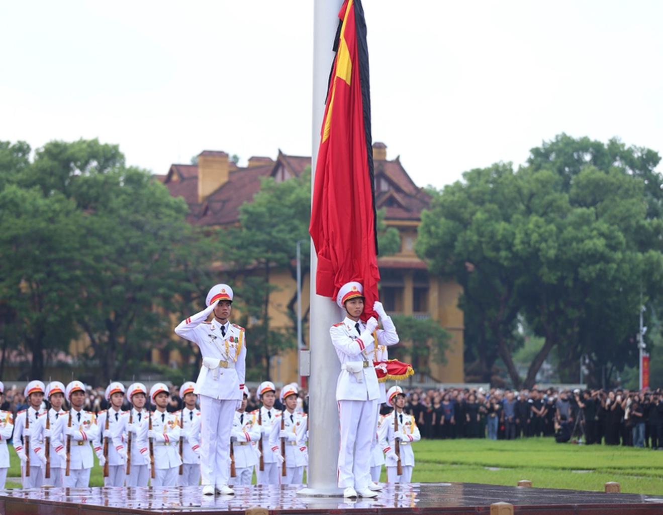 Lễ thượng cờ rủ Quốc tang Tổng Bí thư Nguyễn Phú Trọng
