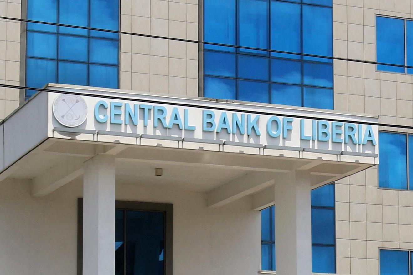 Thống đốc Ngân hàng Trung ương Liberia bị đình chỉ vì có dấu hiệu tham nhũng