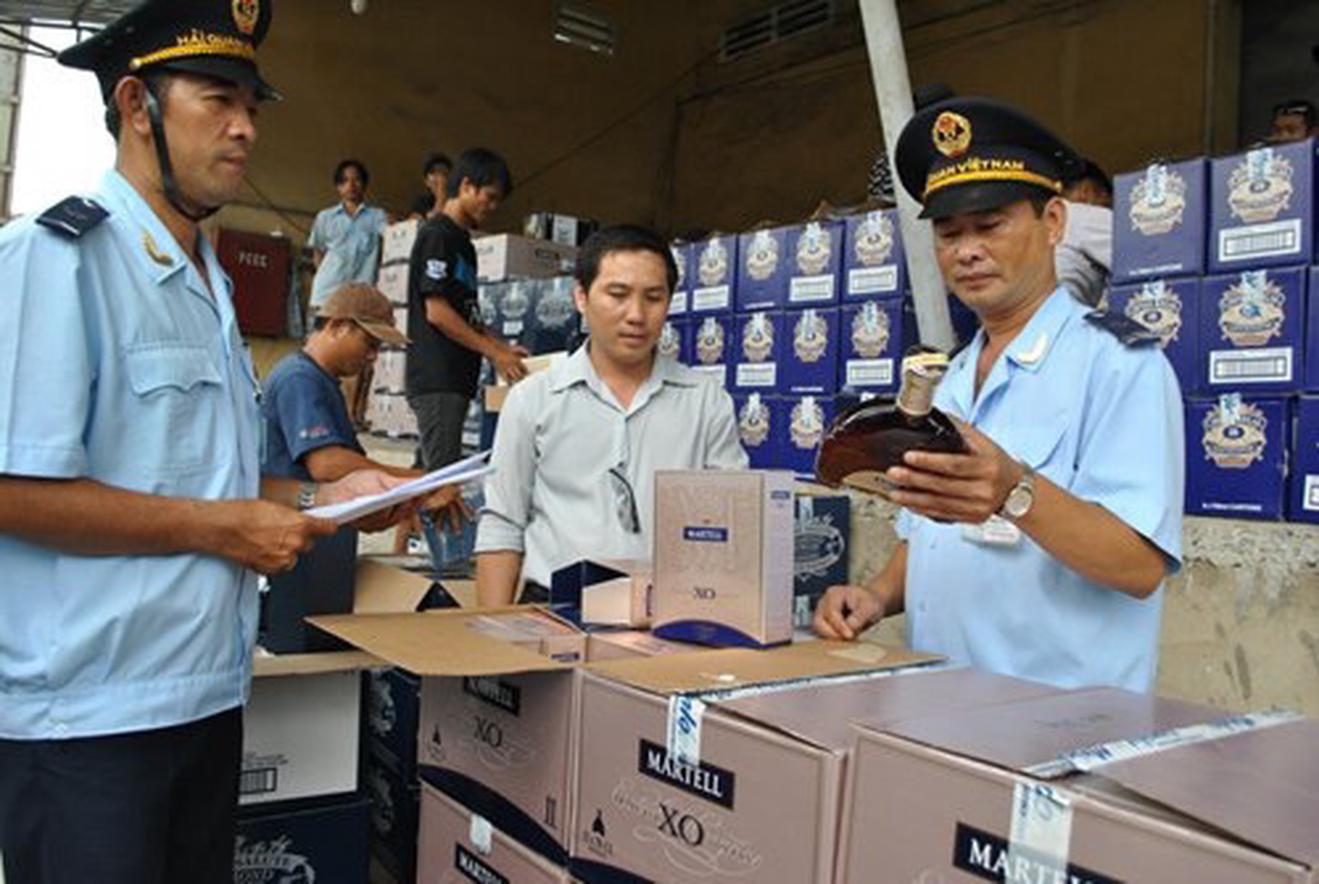 Khởi tố 1.912 đối tượng liên quan đến buôn lậu, gian lận thương mại, hàng giả