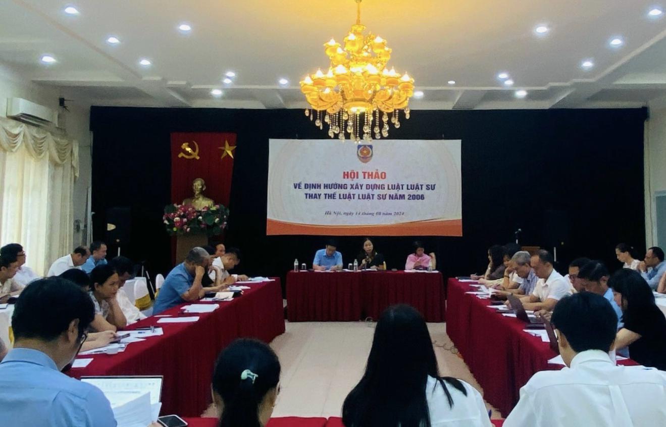 Lấy ý kiến của luật sư, cơ quan, tổ chức liên quan về định hướng xây dựng Luật Luật sư (sửa đổi)