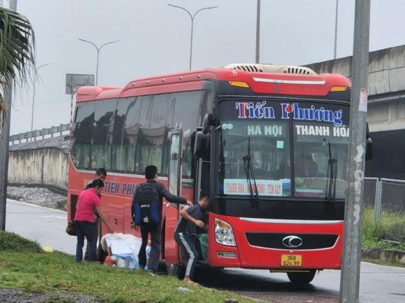 Bộ GTVT đề nghị xử lý nghiêm nạn “xe dù, bến cóc”