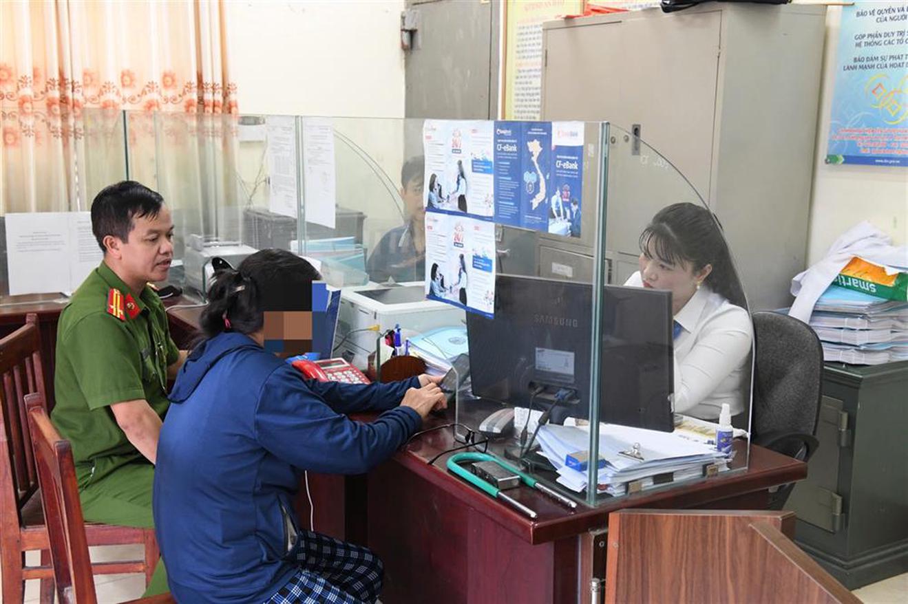 Ngăn chặn kịp thời một vụ giả danh Công an lừa chuyển tiền