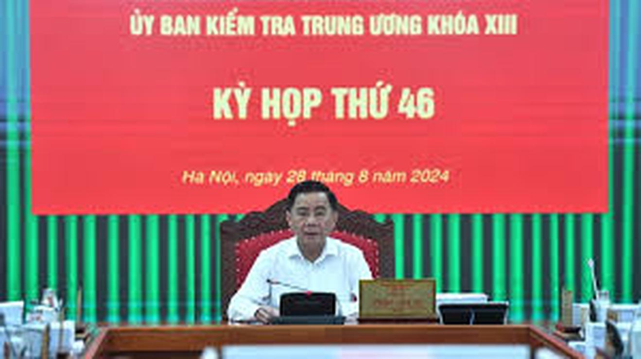 Kỷ luật cảnh cáo Ban Thường vụ Thành ủy Lai Châu nhiệm kỳ 2015-2020