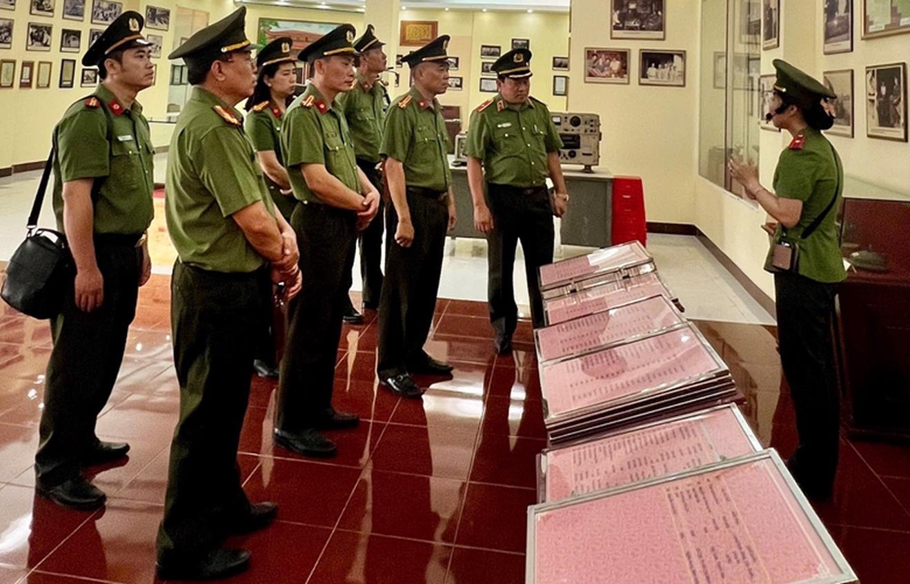 Kế hoạch phản gián CM12: Thắng lợi của trí tuệ, bản lĩnh, sáng tạo