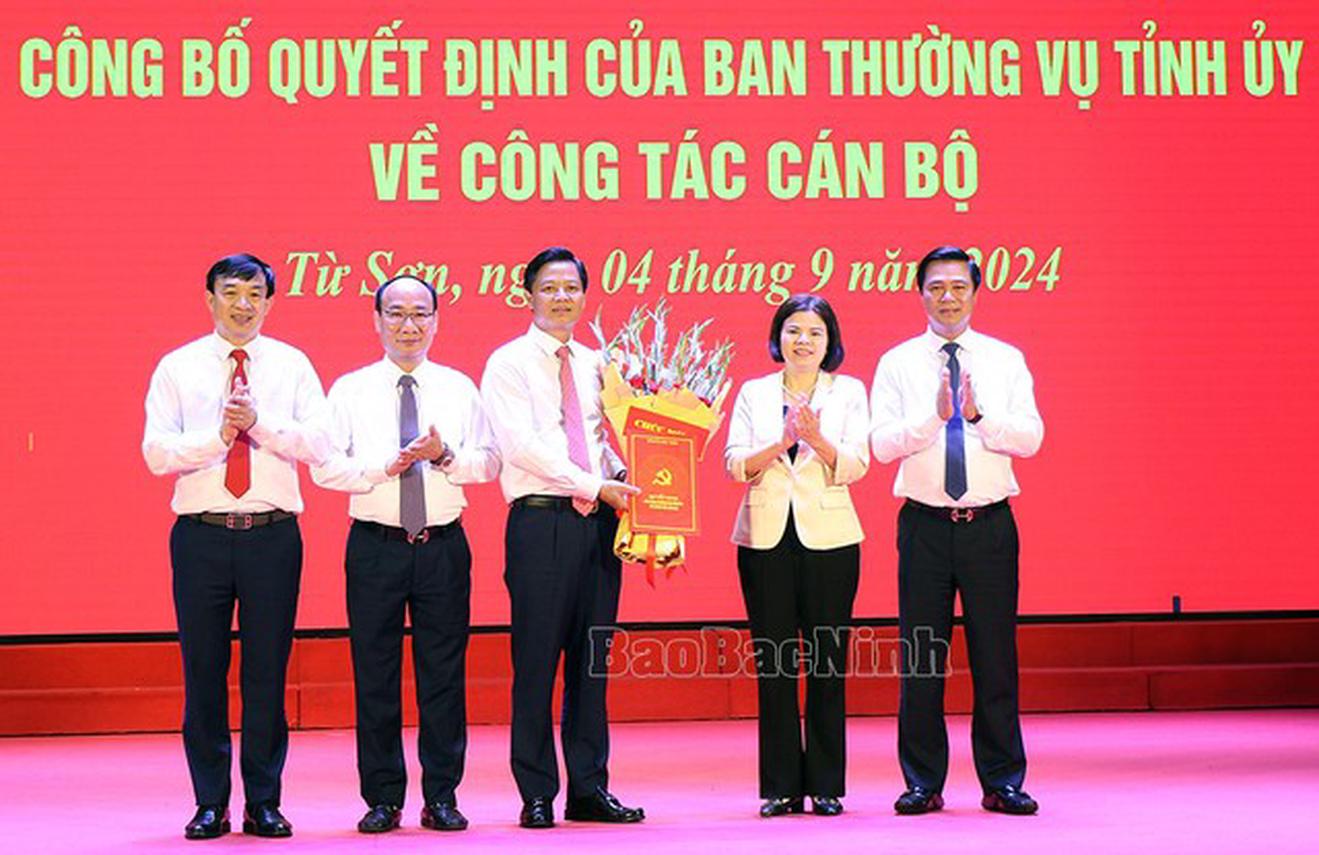 Bắc Ninh: Công bố các Quyết định về công tác cán bộ