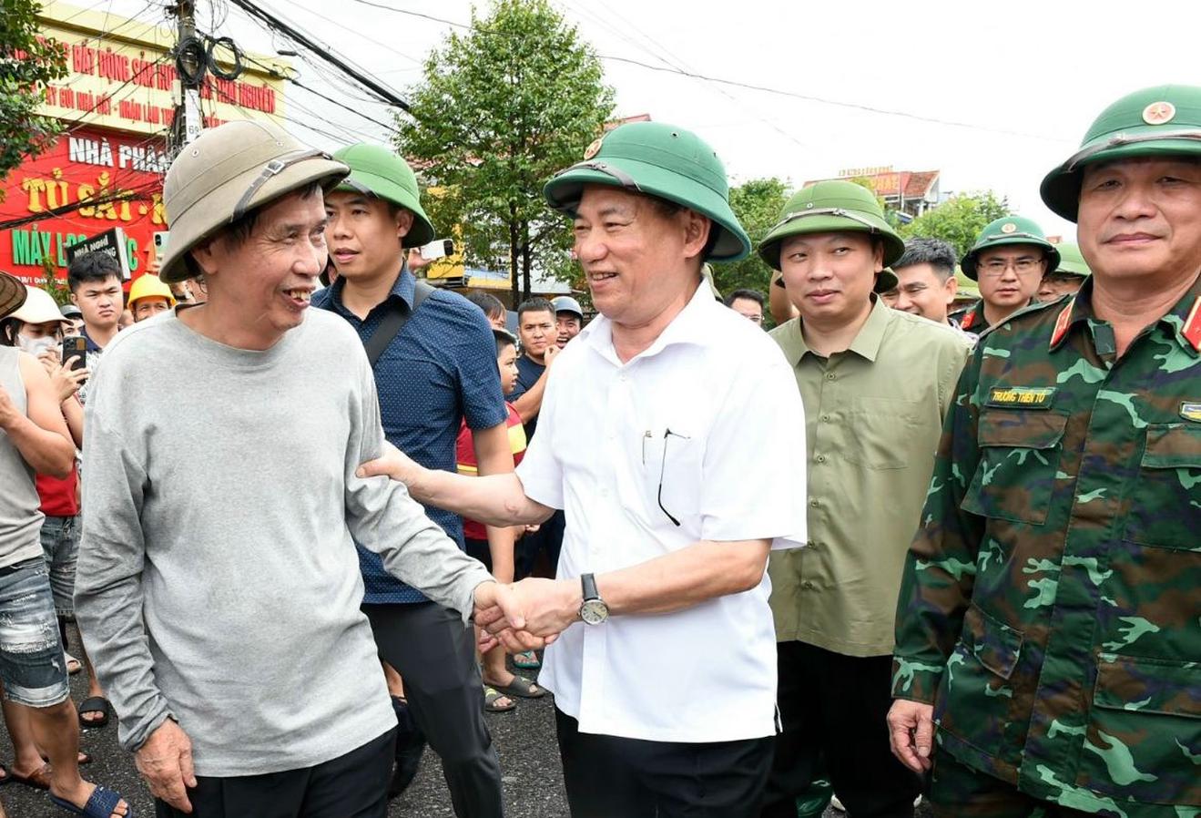 Sẵn sàng xuất gạo, vật tư cho địa phương bị ảnh hưởng bão số 3