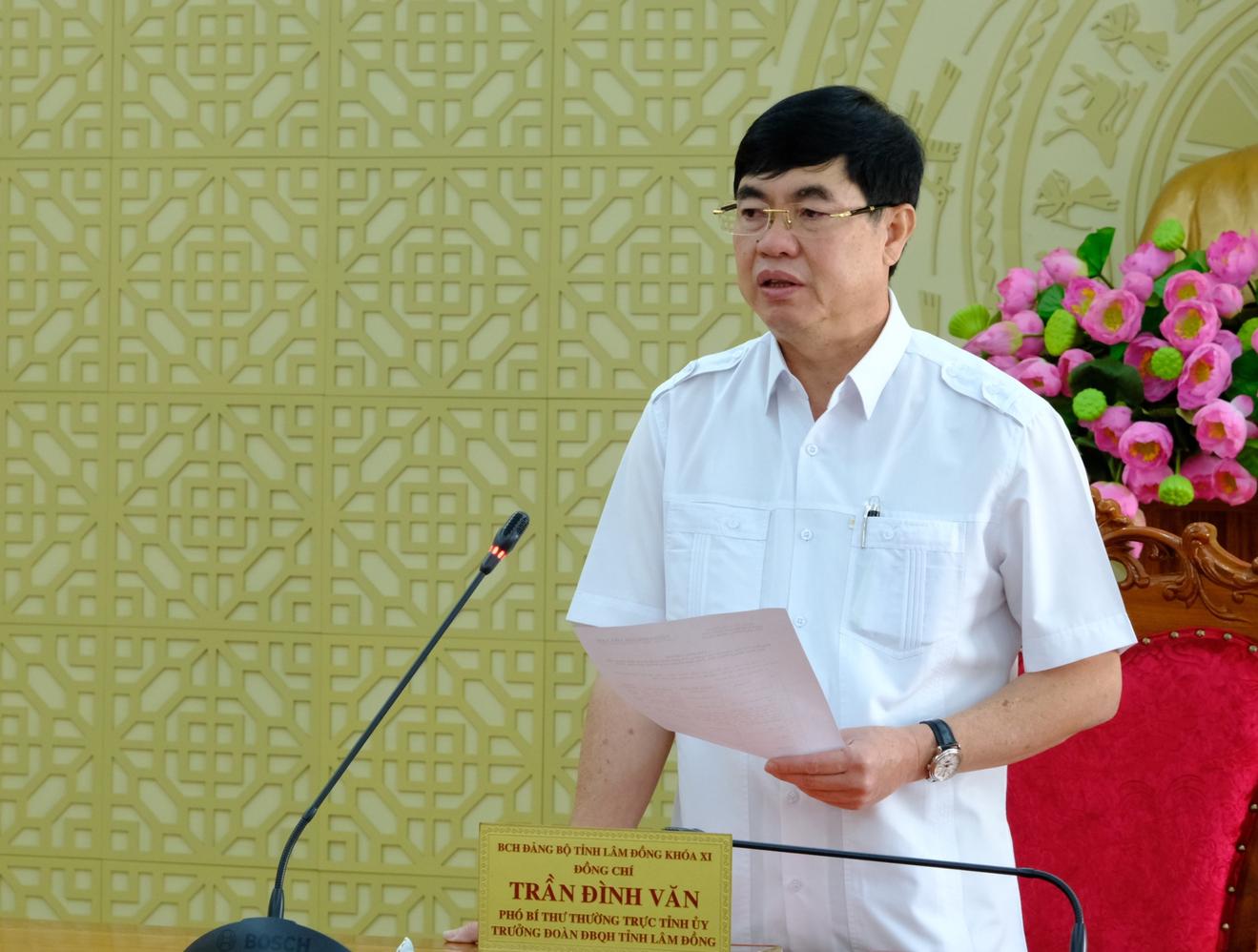 Cho thôi làm nhiệm vụ đại biểu Quốc hội đối với ông Trần Đình Văn