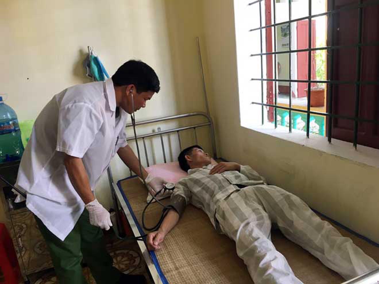 Quy định chế độ ăn mặc, chăm sóc y tế đối với phạm nhân