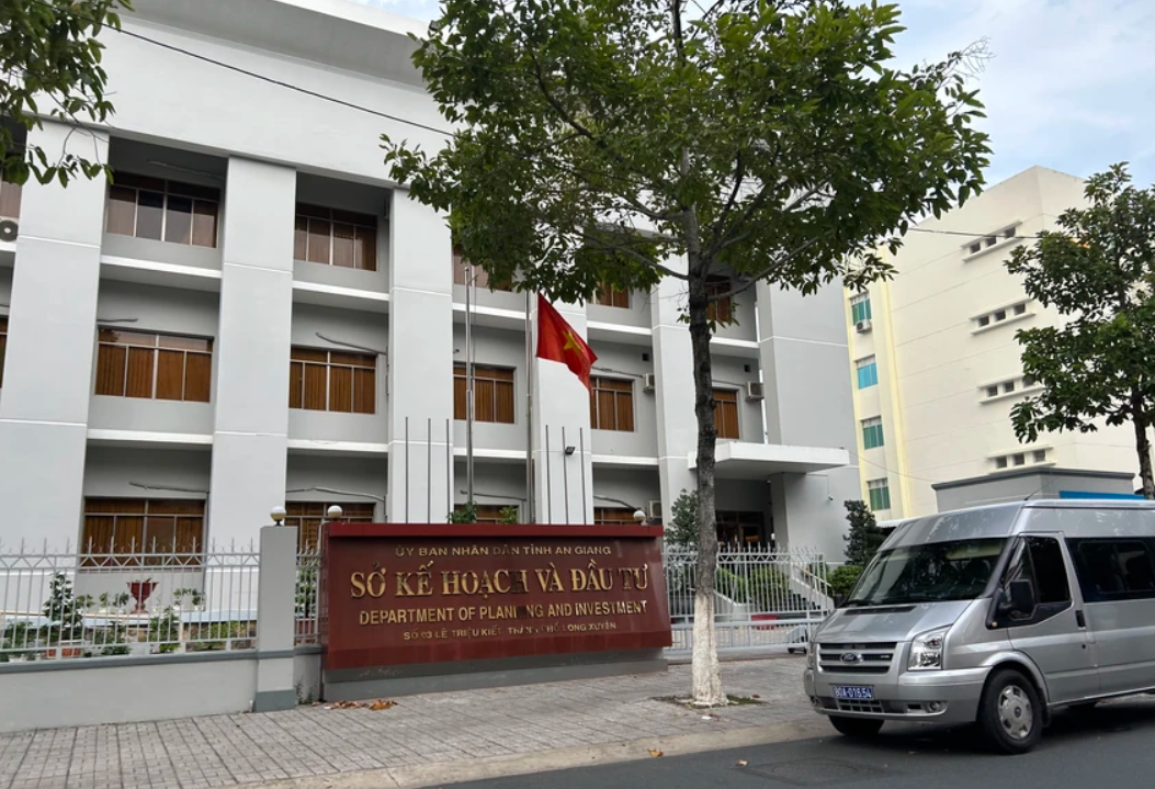 Kỷ luật Đảng ủy Sở Kế hoạch và Đầu tư các nhiệm kỳ 2015 - 2020, 2020 - 2025. Ảnh: INT