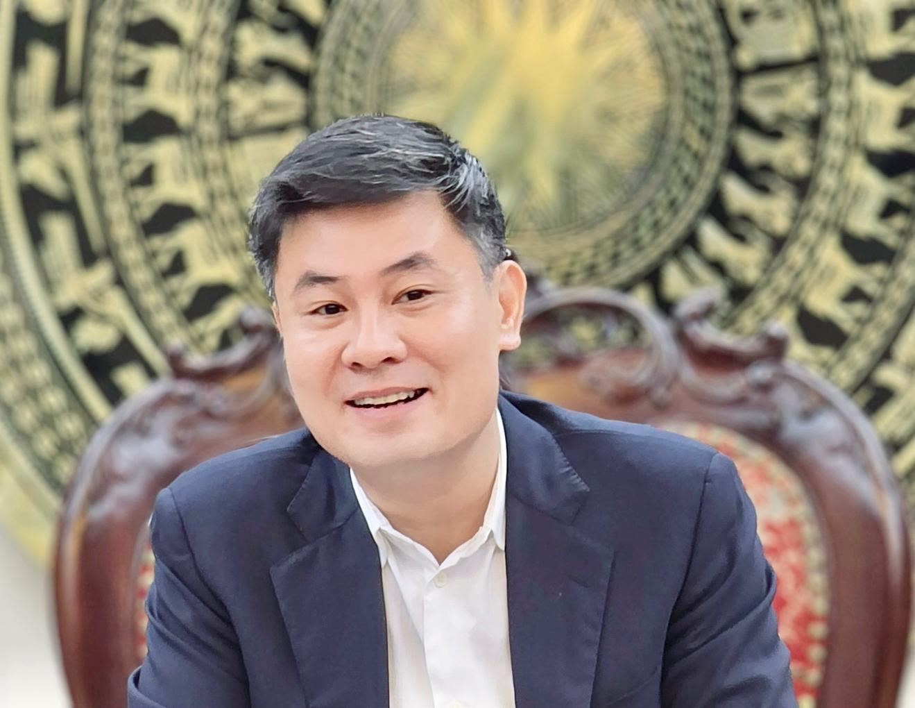 Không ngừng đổi mới, sáng tạo, lấy độc giả làm trung tâm 