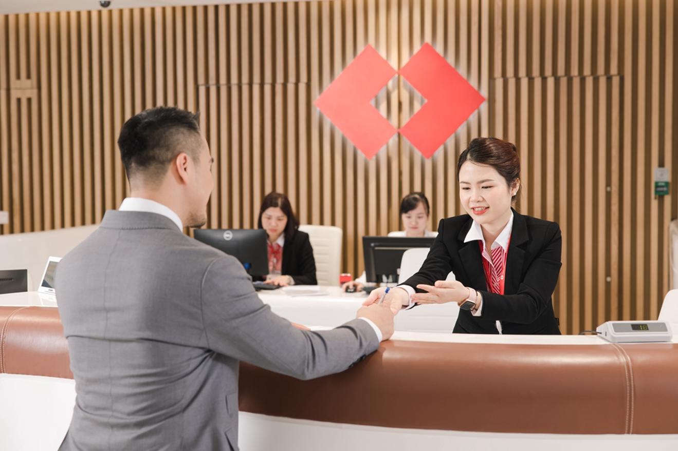 TECHCOMBANK LÃI TRƯỚC THUẾ 22,8 NGHÌN TỶ ĐỒNG 9 THÁNG ĐẦU NĂM 2024