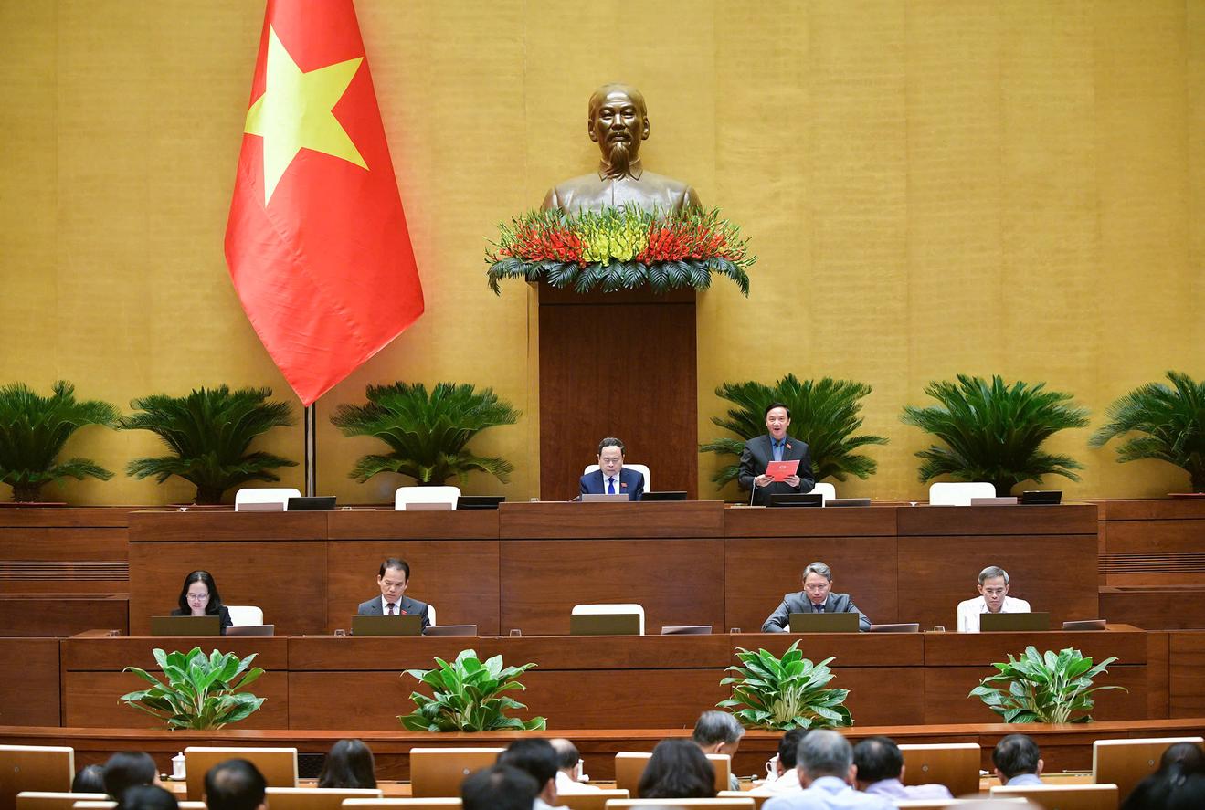 Miễn nhiệm chức vụ Tổng Thư ký Quốc hội đối với ông Bùi Văn Cường