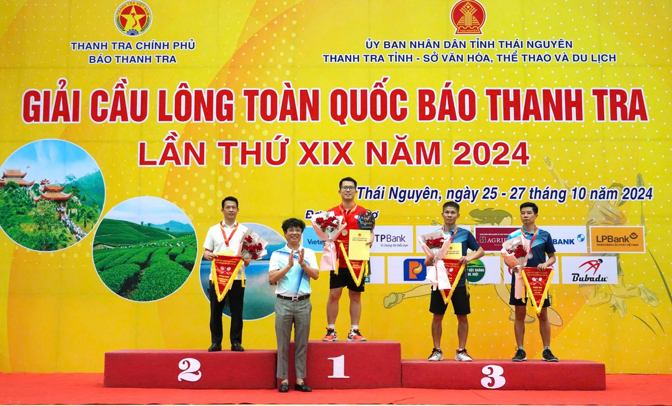 Đoàn có vận động viên đạt giải cầu lông chào mừng ngày truyền thống Thanh tra Việt Nam