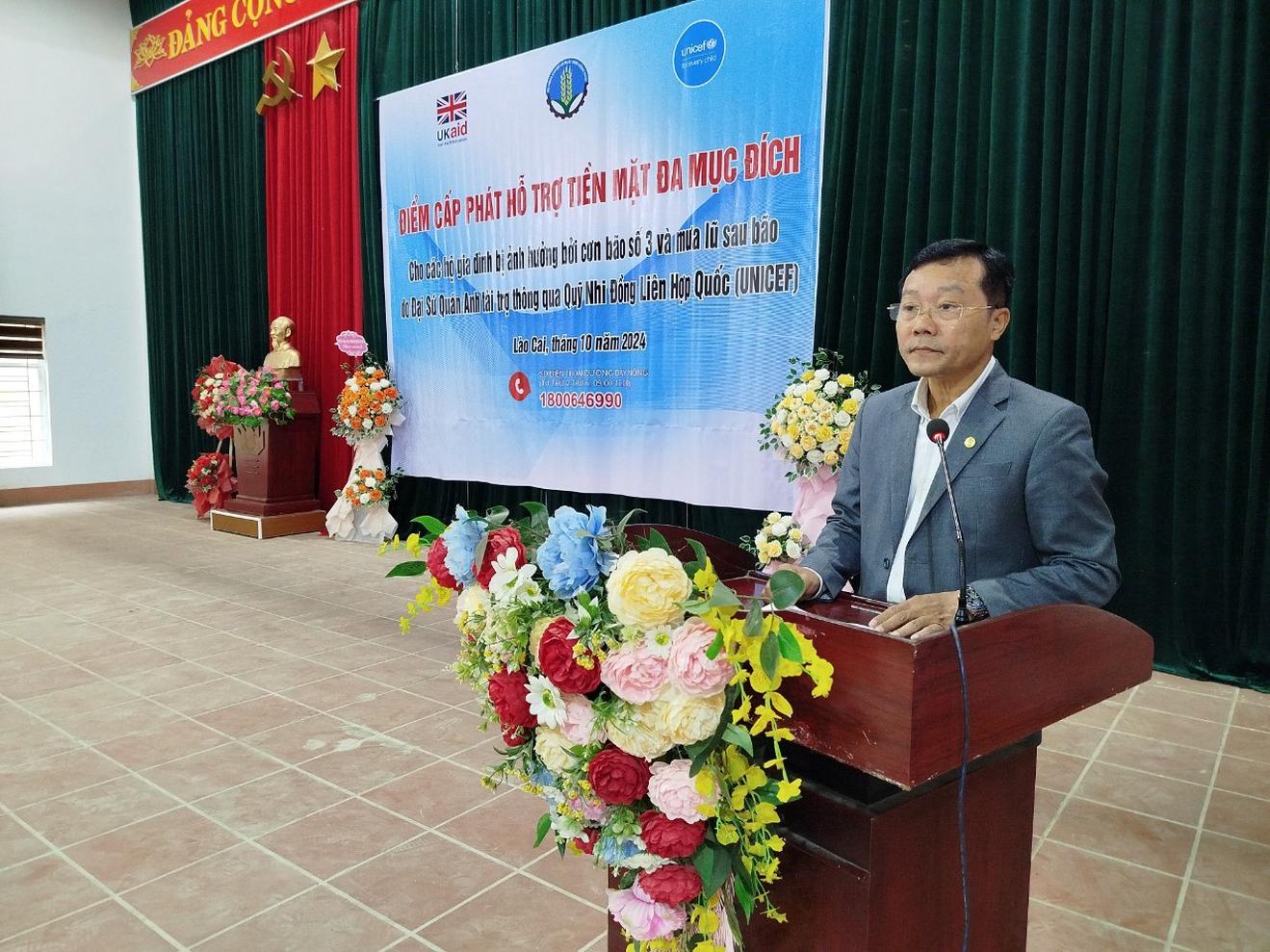936 hộ gia đình tại Lào Cai được hỗ trợ tiền mặt 