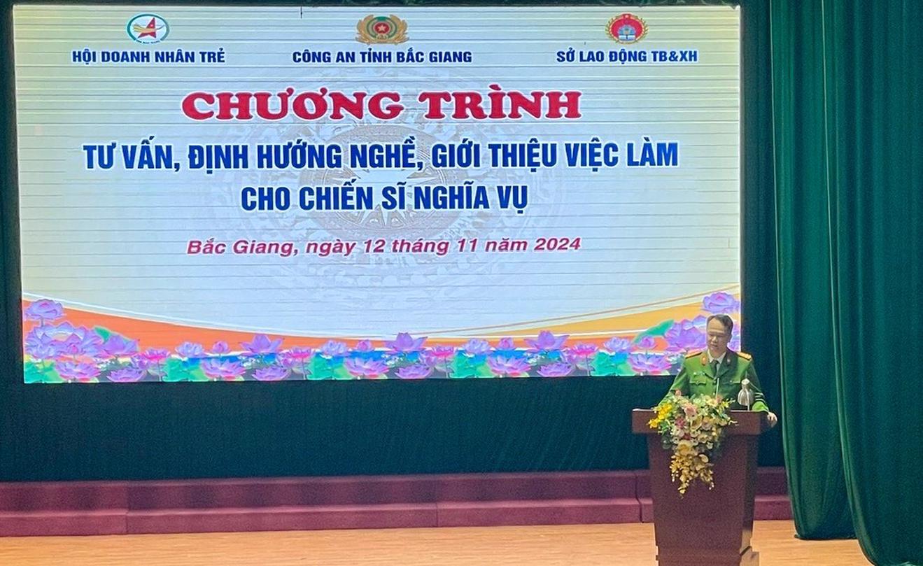Hỗ trợ chiến sĩ nghĩa vụ Công an nhân dân xuất ngũ tìm kiếm cơ hội việc làm