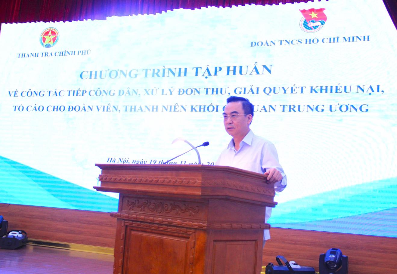 Nỗ lực xây dựng đội ngũ cán bộ thanh tra vừa vững vàng về chuyên môn, vừa sâu sắc trong đạo đức công vụ
