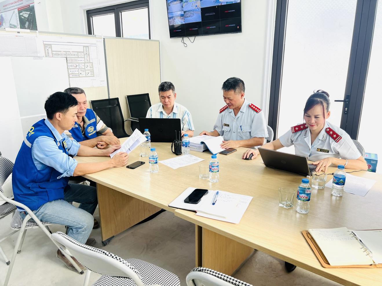 Xử phạt loạt vi phạm về tần số, thiết bị vô tuyến ở Quảng Ninh