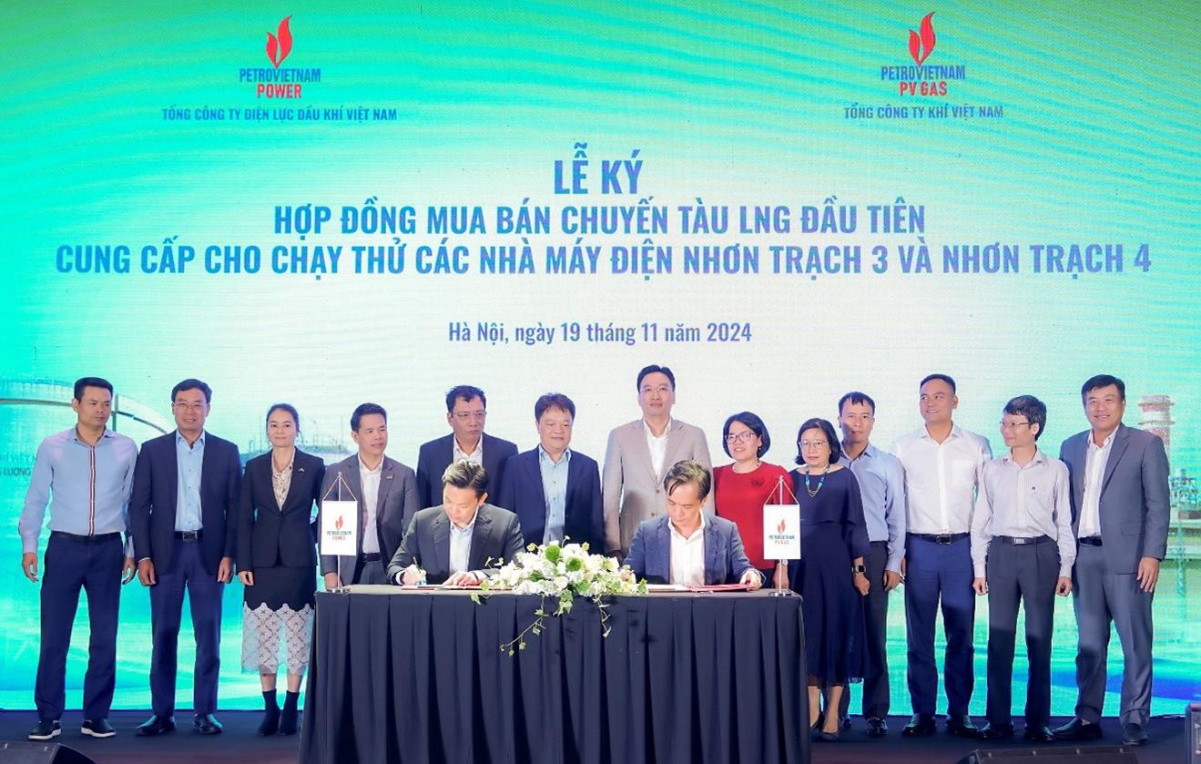 PV GAS và PV Power ký hợp đồng mua bán chuyến tàu LNG đầu tiên cung cấp cho chạy thử các nhà máy điện Nhơn Trạch 3 và Nhơn Trạch 4