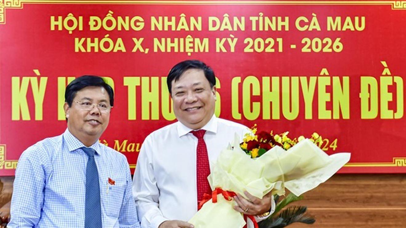 Thủ tướng phê chuẩn chức vụ Chủ tịch UBND tỉnh Cà Mau