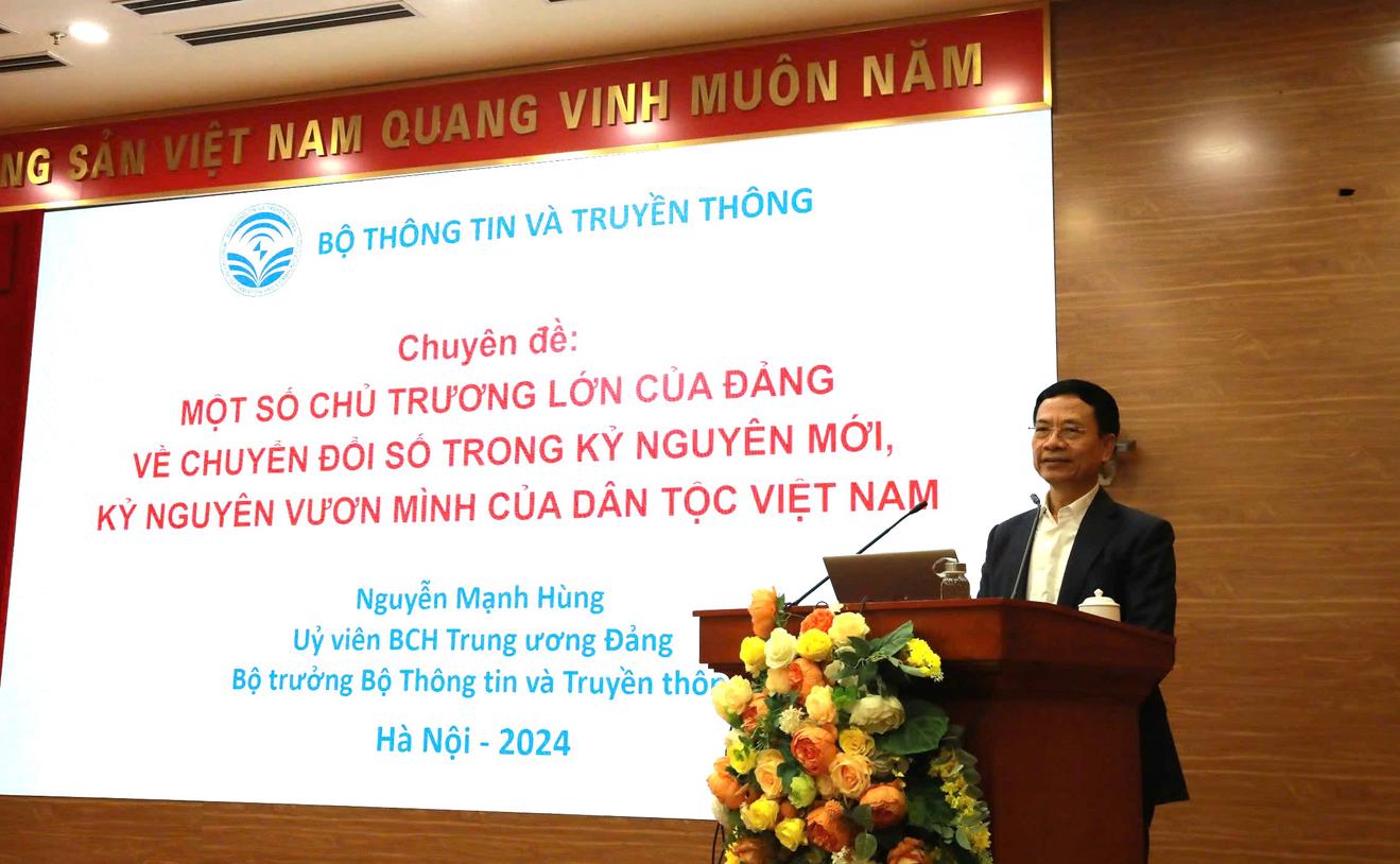 Muốn chuyển đổi số thành công thì phải có khát vọng lớn, mục tiêu lớn và quyết tâm thay đổi