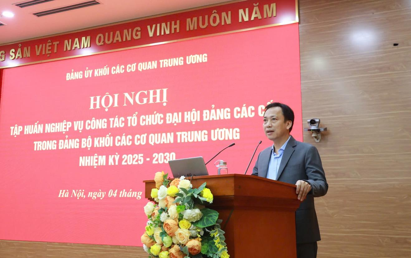 Tập huấn nghiệp vụ tổ chức đại hội đảng các cấp