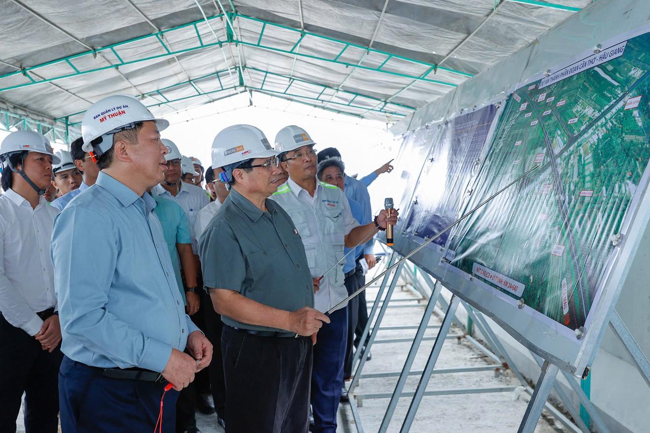 Dứt khoát không thay đổi tiến độ, đến 31/12/2025 phải thông toàn tuyến cao tốc Bắc - Nam phía Đông