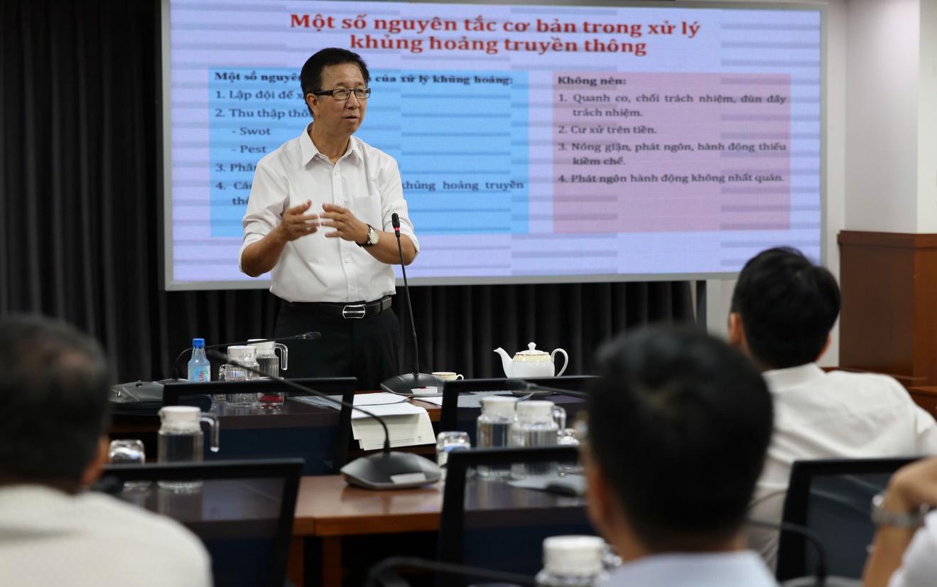 TP. HCM bồi dưỡng người phát ngôn báo chí cho lãnh đạo quận, phường, ban ngành