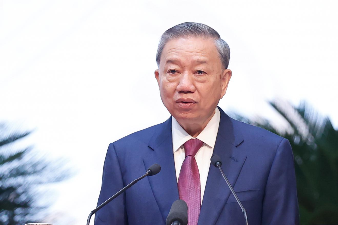 Đến năm 2030: Tỷ lệ sử dụng dịch vụ công trực tuyến của người dân và doanh nghiệp đạt trên 80%