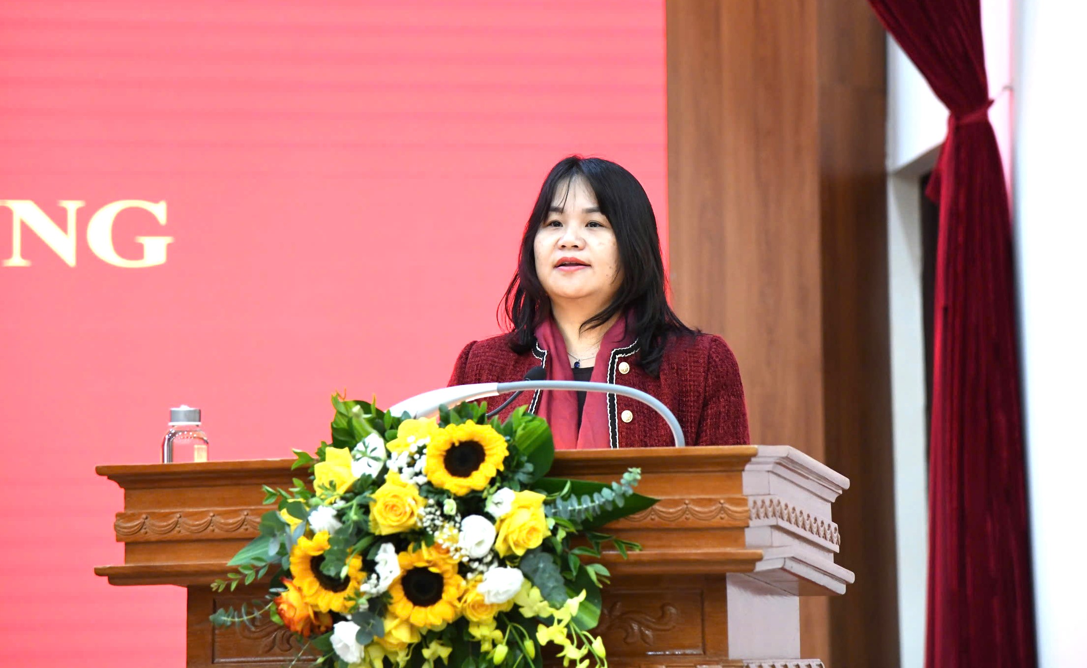 Bà Nguyễn Quỳnh Liên, Trưởng ban Dân chủ, giám sát và phản biện xã hội, Ủy ban Trung ương Mặt trận Tổ quốc Việt Nam. Ảnh: M. Nguyệt