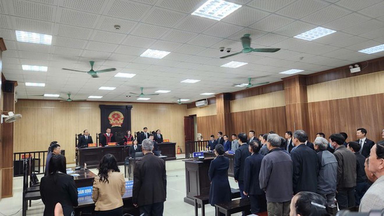 Phiên tòa xét xử cựu Bí thư Tỉnh ủy Thanh Hóa Trịnh Văn Chiến bị hoãn